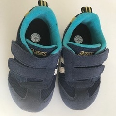 asics シューズ　14.5cm