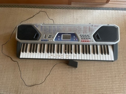 CASIO 電子キーボード