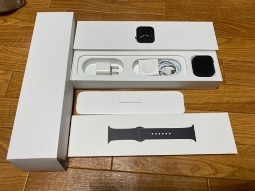 Apple watch series5 44mm セルラーモデル アルミ 中古