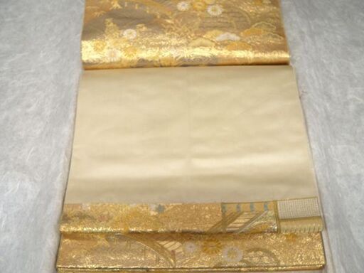 瀞本金箔袋帯 西陣 長嶋成織物 金彩御殿春秋文 蒔絵 帯 六通 桐箱入り 長さ約217.5cm 幅約31cm 和装 中古 苫小牧西店