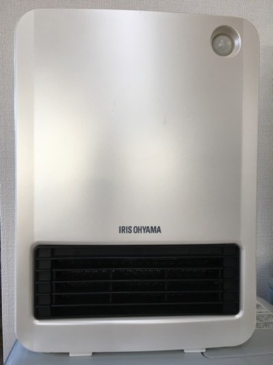 美原店　人感センサー付きセラミックファンヒーター  アイリスオーヤマ  JCH-122T-W