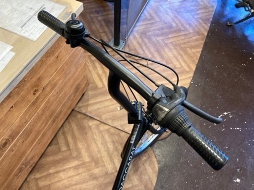 【6段変速】20 インチ折りたたみ自転車　黒