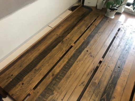 アンティーク風ローベッド