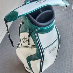 ☆ゴルフバッグ xxio ゼクシオ ほぼ未使用品 8,000円