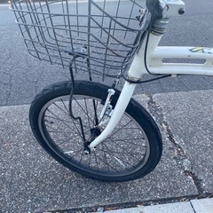 折りたたみ自転車　20インチ　の画像