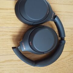 ソニー ワイヤレスヘッドホン WH-1000XM4の画像