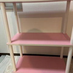 ピンク　棚の画像