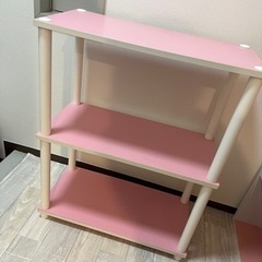 ピンク　棚の画像