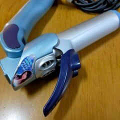 マイナスイオンカールヘアアイロン