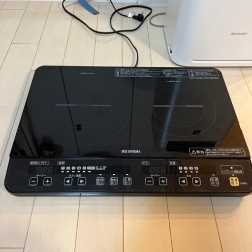 アイリスオーヤマ 2口IHコンロ IHK-W1S-B スタンド・おまけ付き