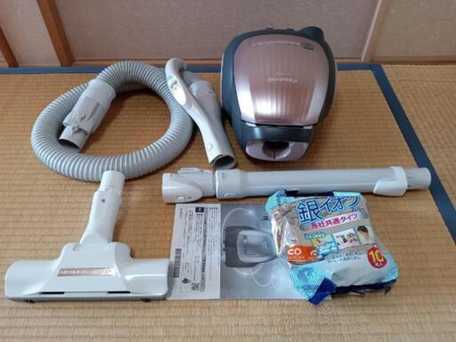 ■取引決定済■2019年製■パナソニック 紙パック式掃除機 ピンクシャンパン MC-PK20A-P
