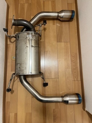 スイフトスポーツzc32s用センターパイプ付マフラー