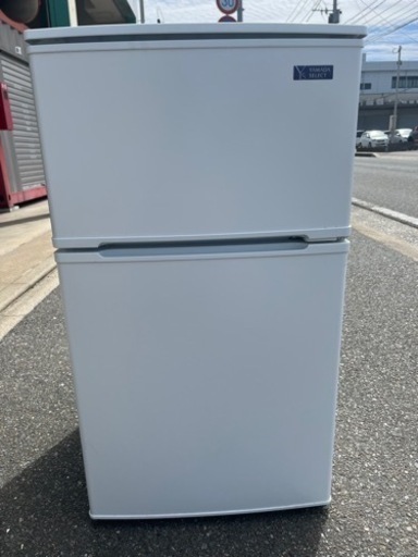 福岡市引取　2019年製HerbRelax 冷凍冷蔵庫90L YRZ-C09B1