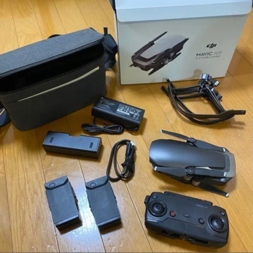 家具 DJI MAVIC AIR FLY MORE COMBO onyx black