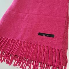 ラメ入りピンクのストール🧣美品
