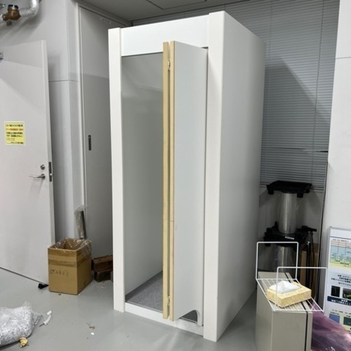 フィッティングルーム