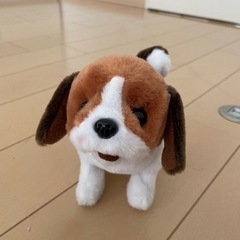 トイザらス　動く！鳴く！犬のぬいぐるみ