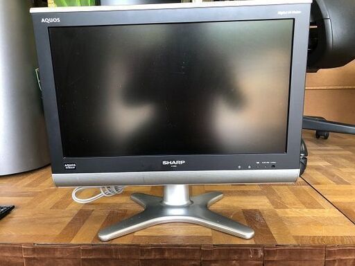 ⑦【鹿児島市リサイクルショップスターズ吉野店】【中古】SHARP シャープ AQUOS アクオス LCー20E5 20型テレビ ファミリンク デジタルハイビジョン