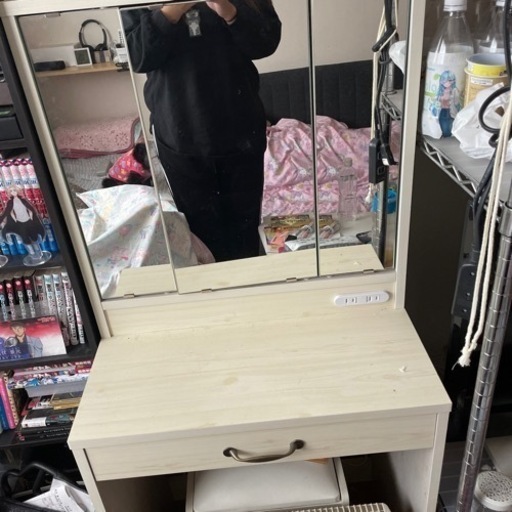 お取引相手様決まりました。ドレッサー