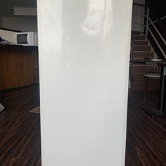 三菱ノンフロン冷凍庫 121L