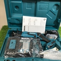 未使用品△マキタmakita　充電式レシプロソー   JR184DRGT（バッテリー1点+充電器付き）