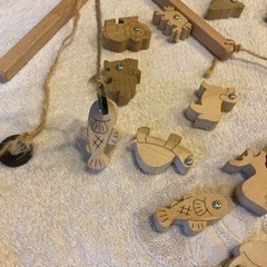 木のおもちゃ　お魚釣り　動物もいます。の画像