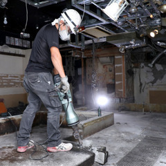 〖未経験：月給28万～〗〖持ち物：「やる気」だけ〗〖残業めったになし〗【内装解体工スタッフ】の画像