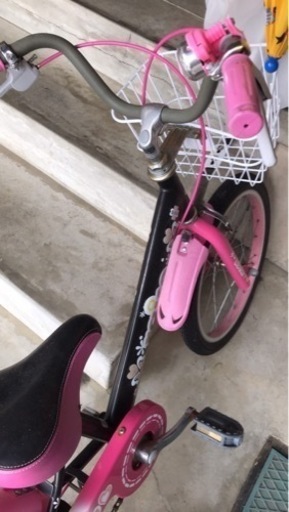 【応募多数の為、一時停止致します。】子供用自転車　18インチ　女の子用