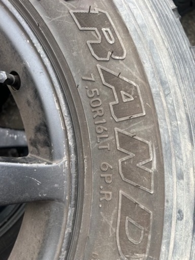7.50R16 タイヤホイールセット