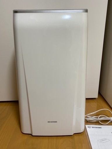 2021年製　アイリスオーヤマ衣類乾燥除湿機　IJC-H140