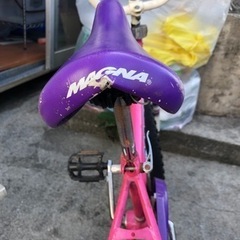 子供用自転車の画像