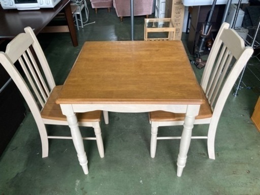 ● ダイニングセット、ダイニングテーブル、椅子2脚付、ベルメゾン