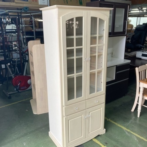 ● 食器棚、カップボード、幅75.5センチ、ベルメゾン