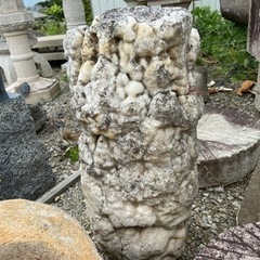 庭石(御影石•佐治石•水晶•灯籠•鍾乳石•珊瑚•焼き物等)現地にて値段交渉！の画像