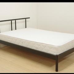 ◇Cassina◇カッシーナ◇クイー◇ダブルベッド◇大阪兵庫京都 値引き中)Cassina ixc（カッシーナ) ブーメラン ダブルベッド