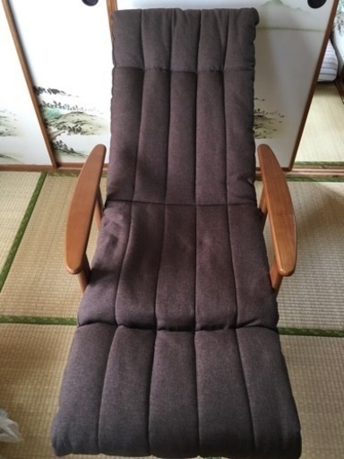 座ると楽ニトリ
