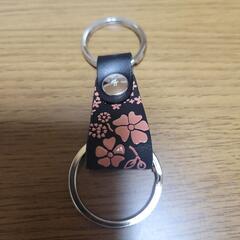 新品⭐未使用⭐印伝キー⭐チャームの画像