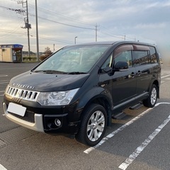 三菱 デリカD5 7人乗り 