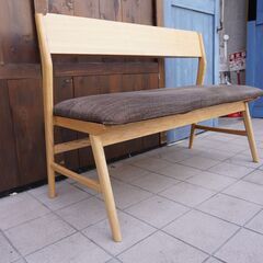 unico(ウニコ)のSIGNE(シグネ)シリーズのダイニングベンチです