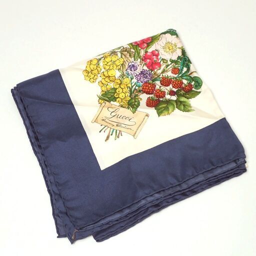 AA783 グッチ 大判 スカーフ ストール シルク 木の実 キノコ 果実 秋