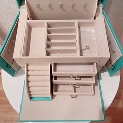 ジュエリーボックス(ティファニーブルー)の画像