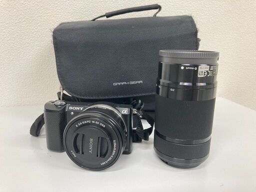 一眼レフ　SONY α5000 ダブルズームレンズキット カメラバック付き
