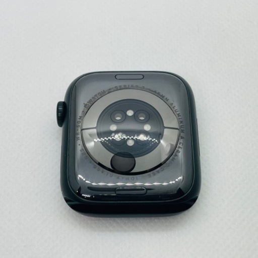 2022年月購入　Apple Watch 7 使用は２日のみ　保証は来年７月まで