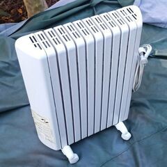 ★お届け可！★ デロンギ　オイルヒーター TRS1015ECF　4畳～10畳対応の画像
