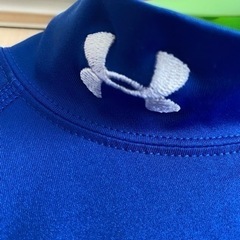 値下げしました。アンダーアーマー　アンダーシャツ半袖