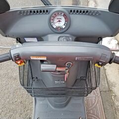 ジャイロキャノピー専門店タナベファクトリー◆4ｽﾄ・2011年式・4万5400キロ・ボックス付き VJ03-J1の画像
