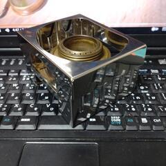 ステンレス製のストーブ　大サイズの画像