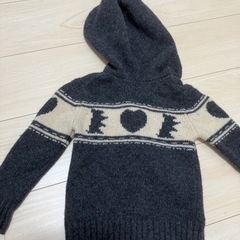 ニットアウター　グレー　ハート　女の子90の画像