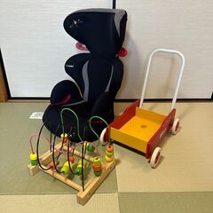 値下げ！赤ちゃん喜ぶ3点セット！Combiチャイルドシート
