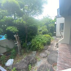 南区老司１丁目にある、南、東、西が道路の綺麗な長方形の整形地50坪の販売です。戸建をそのまま利用していただいても結構です。ご興味ある方は、ご連絡をお待ちしております。 - 福岡市